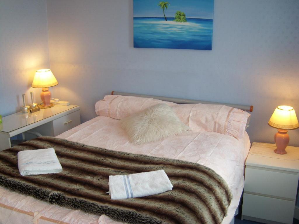 Roxburghe Guest House 金罗斯 外观 照片
